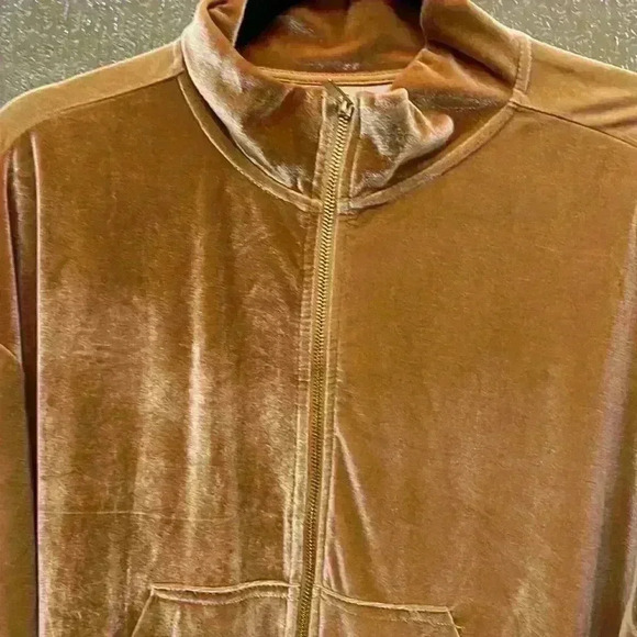 Fabletics velour wide leg onesie - Picture 6 of 9